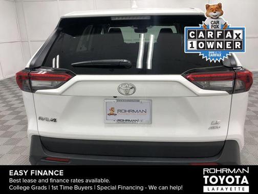 2022 Toyota RAV4 LE