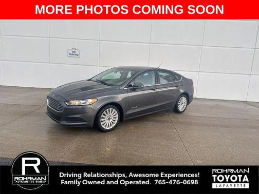 2016 Ford Fusion Hybrid SE
