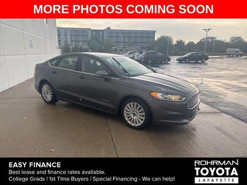 2016 Ford Fusion Hybrid SE