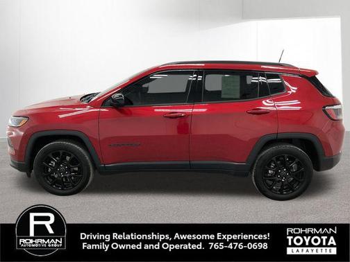 Red Hot Pearlcoat 2026 Jeep Compass Latitude