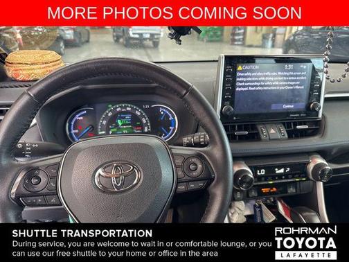 2022 Toyota RAV4 Hybrid SE
