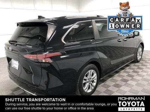 2021 Toyota Sienna Platinum 7 Passenger
