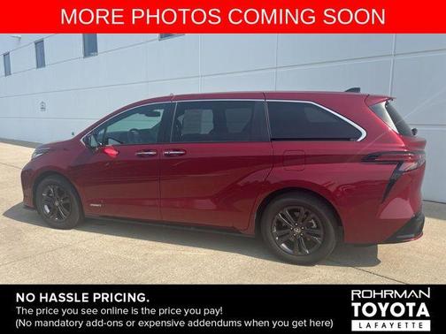 2021 Toyota Sienna XSE 7 Passenger