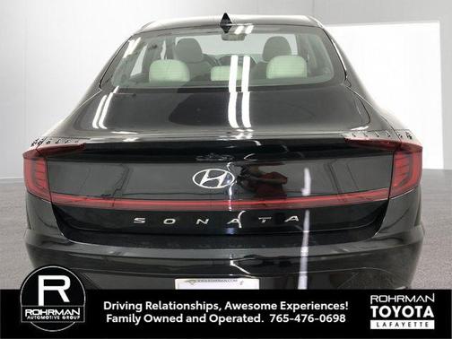 2022 Hyundai SONATA SEL