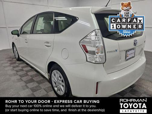 2012 Toyota Prius v Three