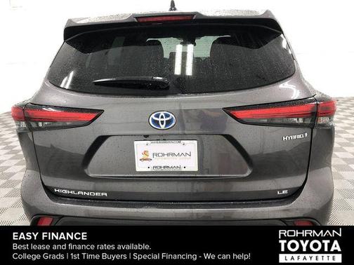 2022 Toyota Highlander Hybrid LE