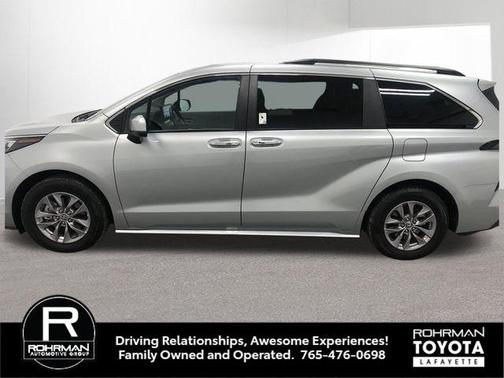 2025 Toyota Sienna XLE