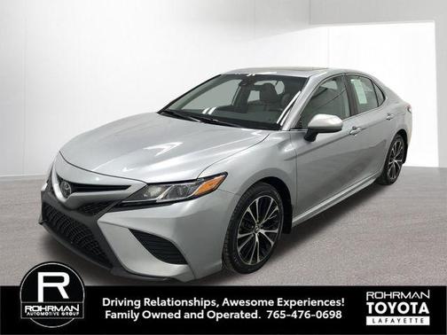 2020 Toyota Camry SE