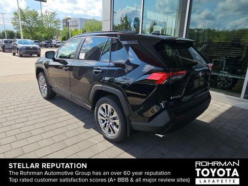 2025 Toyota RAV4 XLE Premium