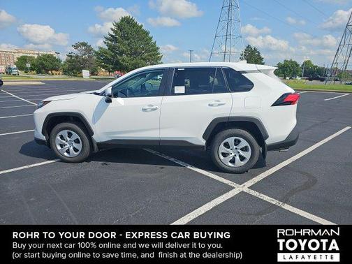 2025 Toyota RAV4 LE