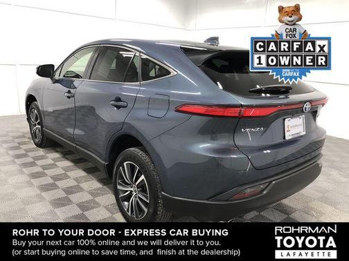 2022 Toyota Venza LE