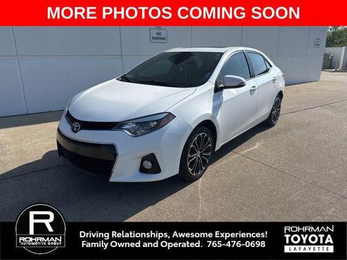 Super White 2016 Toyota Corolla S Plus