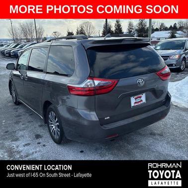 2020 Toyota Sienna XLE