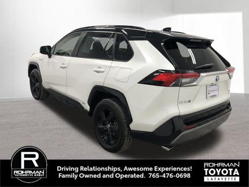 2020 Toyota RAV4 Hybrid SE