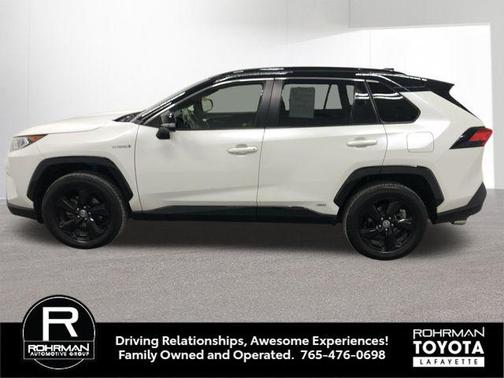 2020 Toyota RAV4 Hybrid SE