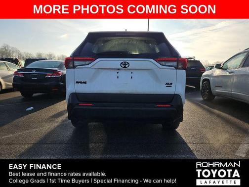 2023 Toyota RAV4 XLE