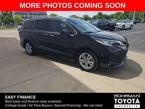 Midnight Black Metallic 2022 Toyota Sienna XSE 7 Passenger
