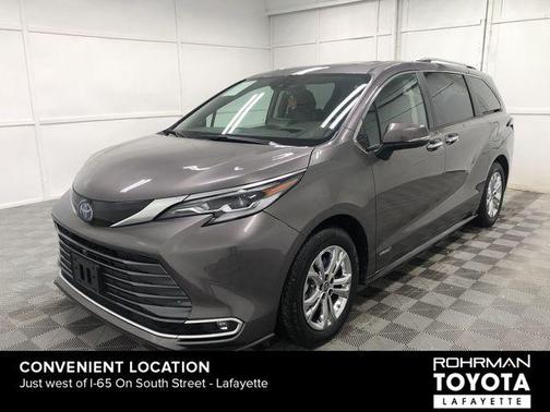 2021 Toyota Sienna Platinum 7 Passenger