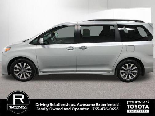 2020 Toyota Sienna XLE
