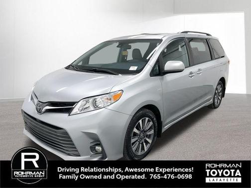 2020 Toyota Sienna XLE
