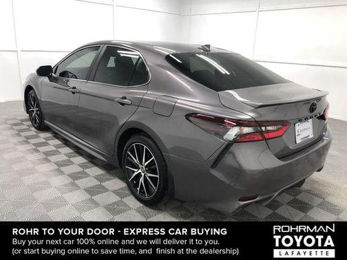 2023 Toyota Camry SE