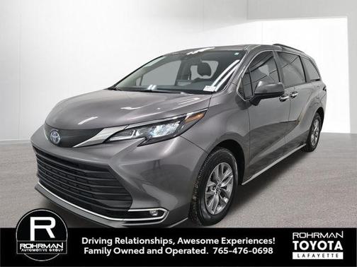 2024 Toyota Sienna XLE