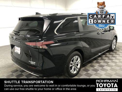 2023 Toyota Sienna Platinum 7 Passenger