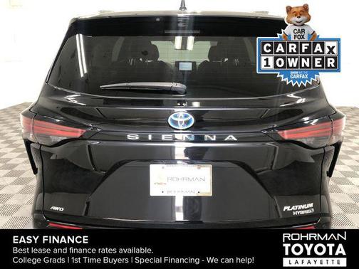 2023 Toyota Sienna Platinum 7 Passenger