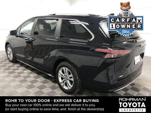 2023 Toyota Sienna Platinum 7 Passenger