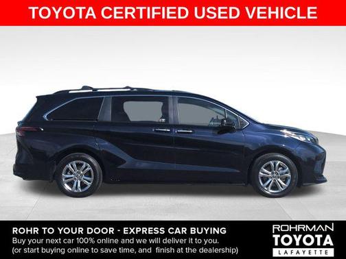 2022 Toyota Sienna XSE 7 Passenger
