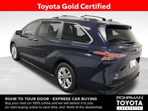 2022 Toyota Sienna XSE 7 Passenger