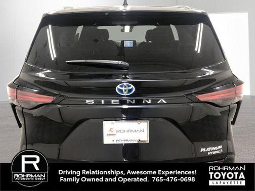2022 Toyota Sienna Platinum
