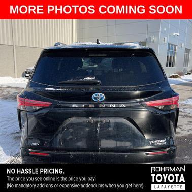 2022 Toyota Sienna Platinum