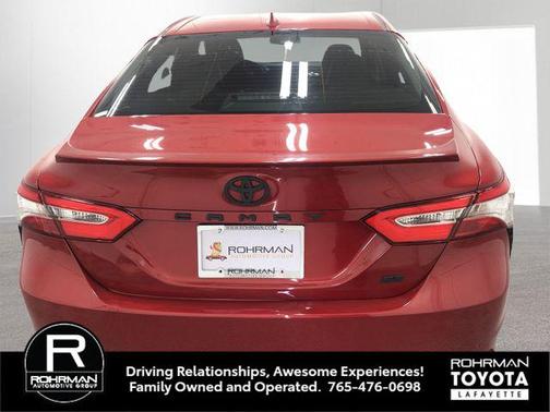 2020 Toyota Camry SE