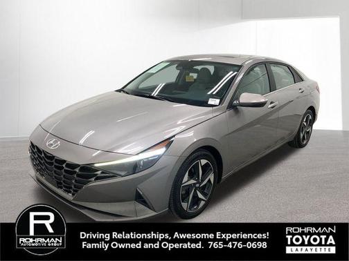 Fluid Metal 2023 Hyundai ELANTRA Limited
