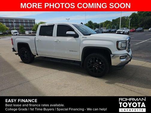 White Frost 2017 GMC Sierra 1500 SLE