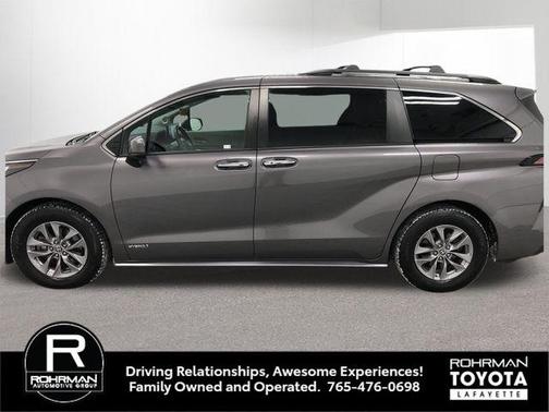 2021 Toyota Sienna XLE 7 Passenger