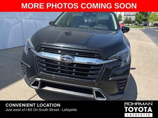 Crystal Black Silica 2024 Subaru Ascent Touring 7-Passenger