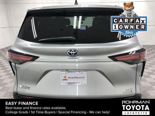 2021 Toyota Sienna XSE 7 Passenger
