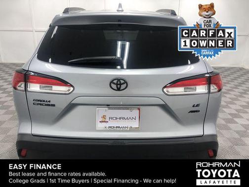 2024 Toyota Corolla Cross LE