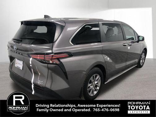 2021 Toyota Sienna XLE 7 Passenger