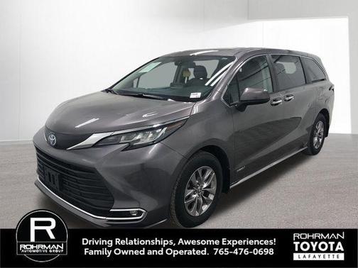 2021 Toyota Sienna XLE 7 Passenger