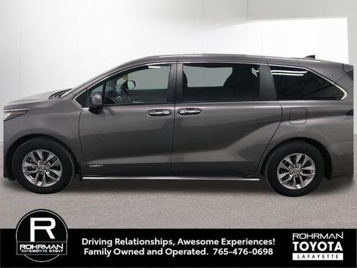2021 Toyota Sienna XLE 7 Passenger