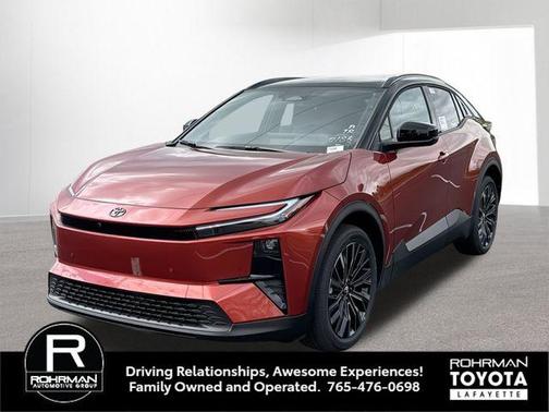 Tandoori w/Midnight Black Metallic Roof 2026 Toyota C-HR XSE