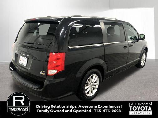 Black Onyx Crystal Pearlcoat 2019 Dodge Grand Caravan SXT