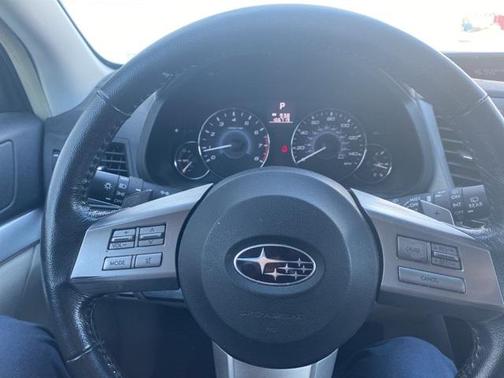 2010 Subaru Outback 2.5 i Premium