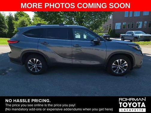 Magnetic Gray Metallic 2020 Toyota Highlander XLE