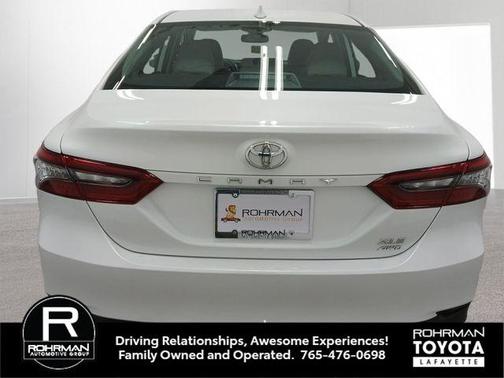 Wind Chill Pearl 2024 Toyota Camry XLE