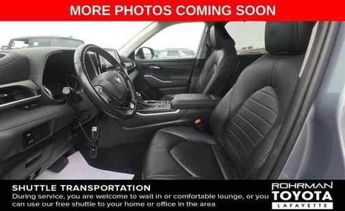 Moon Dust 2021 Toyota Highlander XLE