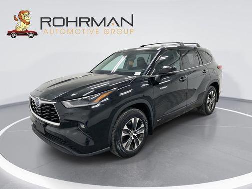2021 Toyota Highlander Hybrid XLE